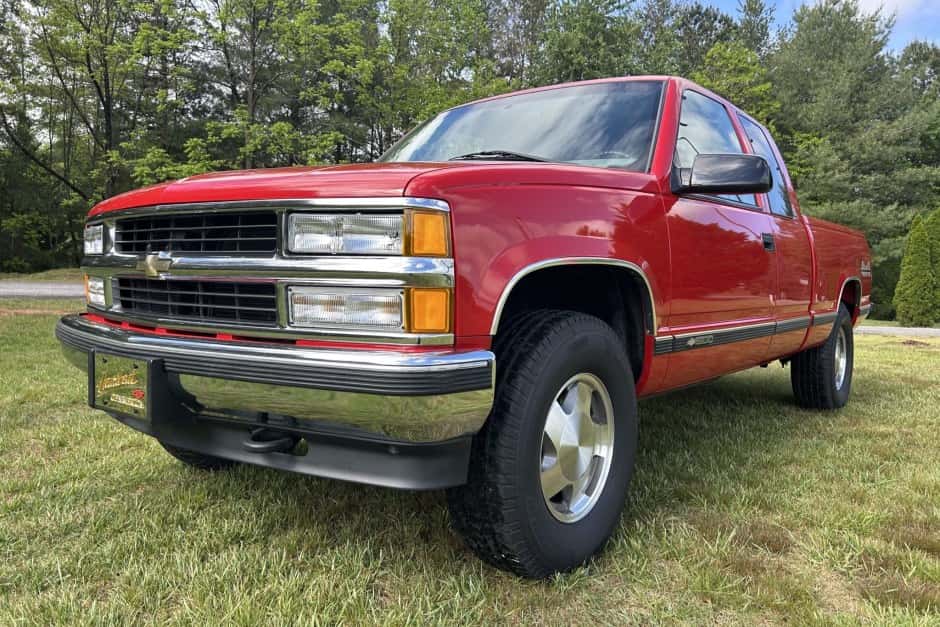 1998 Chevrolet C/K GMT400 (1988-2002) sold for $26,000