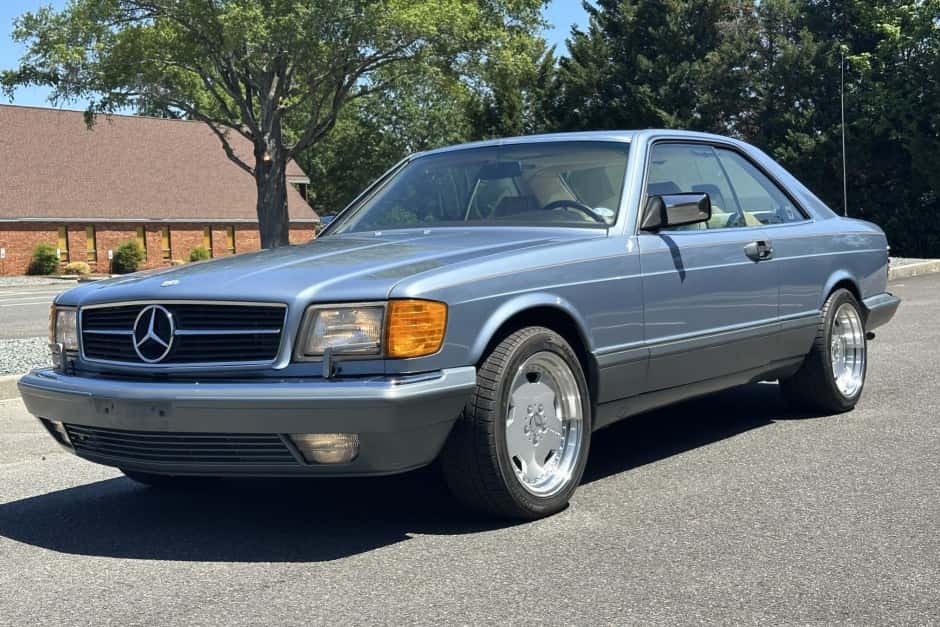 1988 Mercedes-Benz C126 sold for $23,500