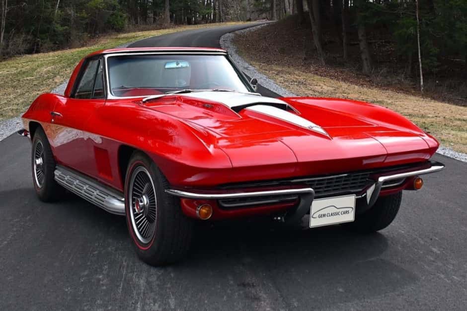 1967 Chevrolet Corvette C2 (1967) sold for $90,500