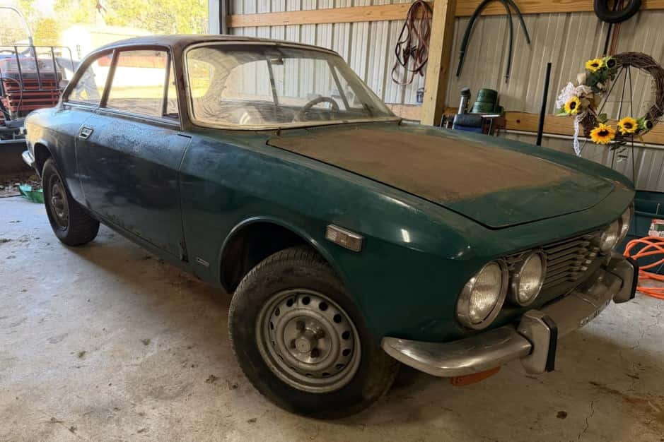 1973 Alfa Romeo 105/115 Series Coupe sold for $0
