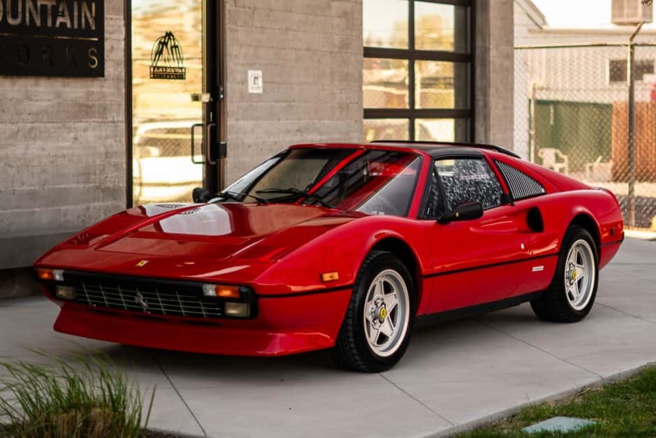 1985 Ferrari 308 GTB/GTS sold for $98,000