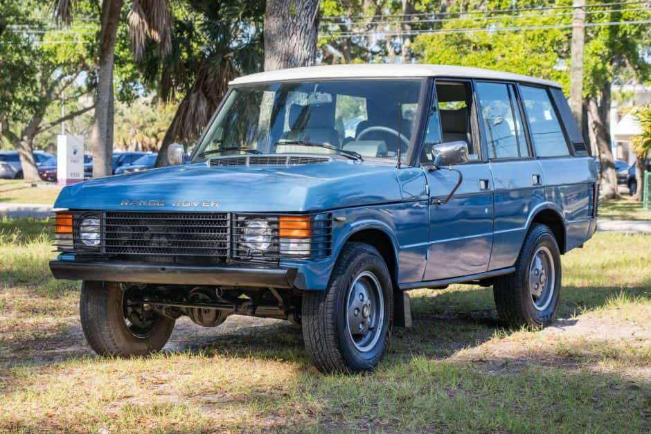1983 Land Rover Range Rover Classic sold for $14,999