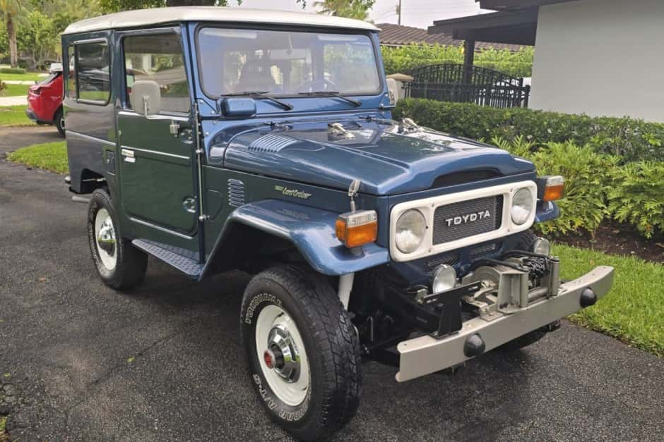 1983 Toyota Land Cruiser FJ40 sold for $36,250