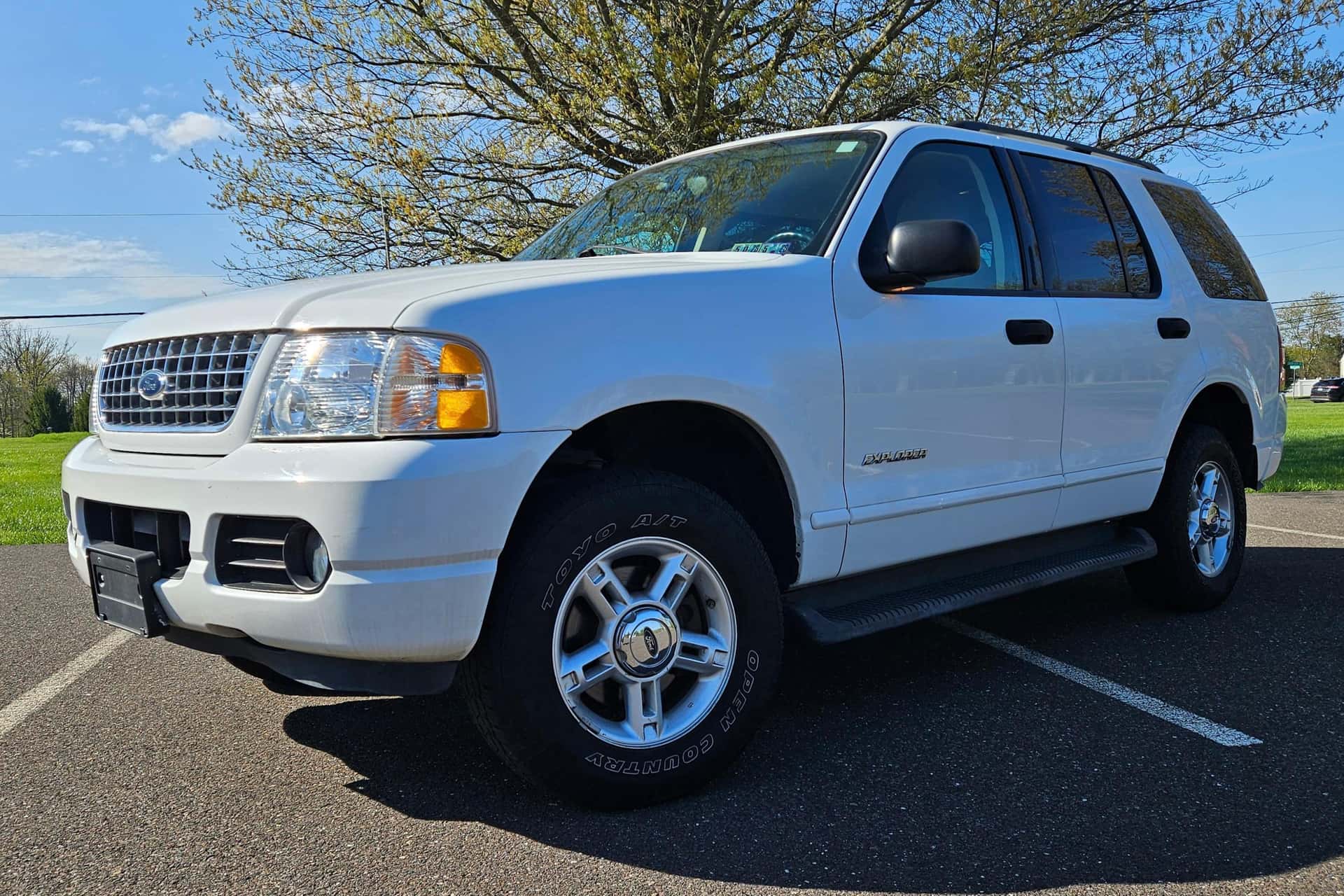 2004 Ford Explorer sold for $5,040