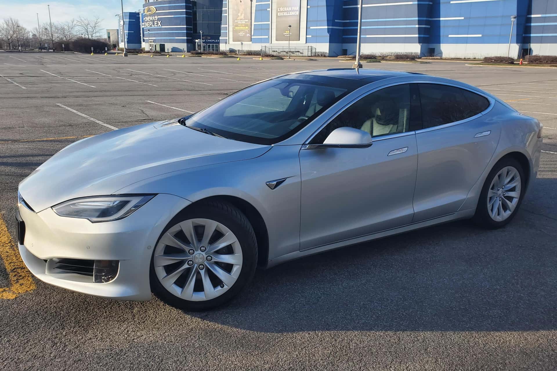 2017 Tesla Model S sold for $17,000