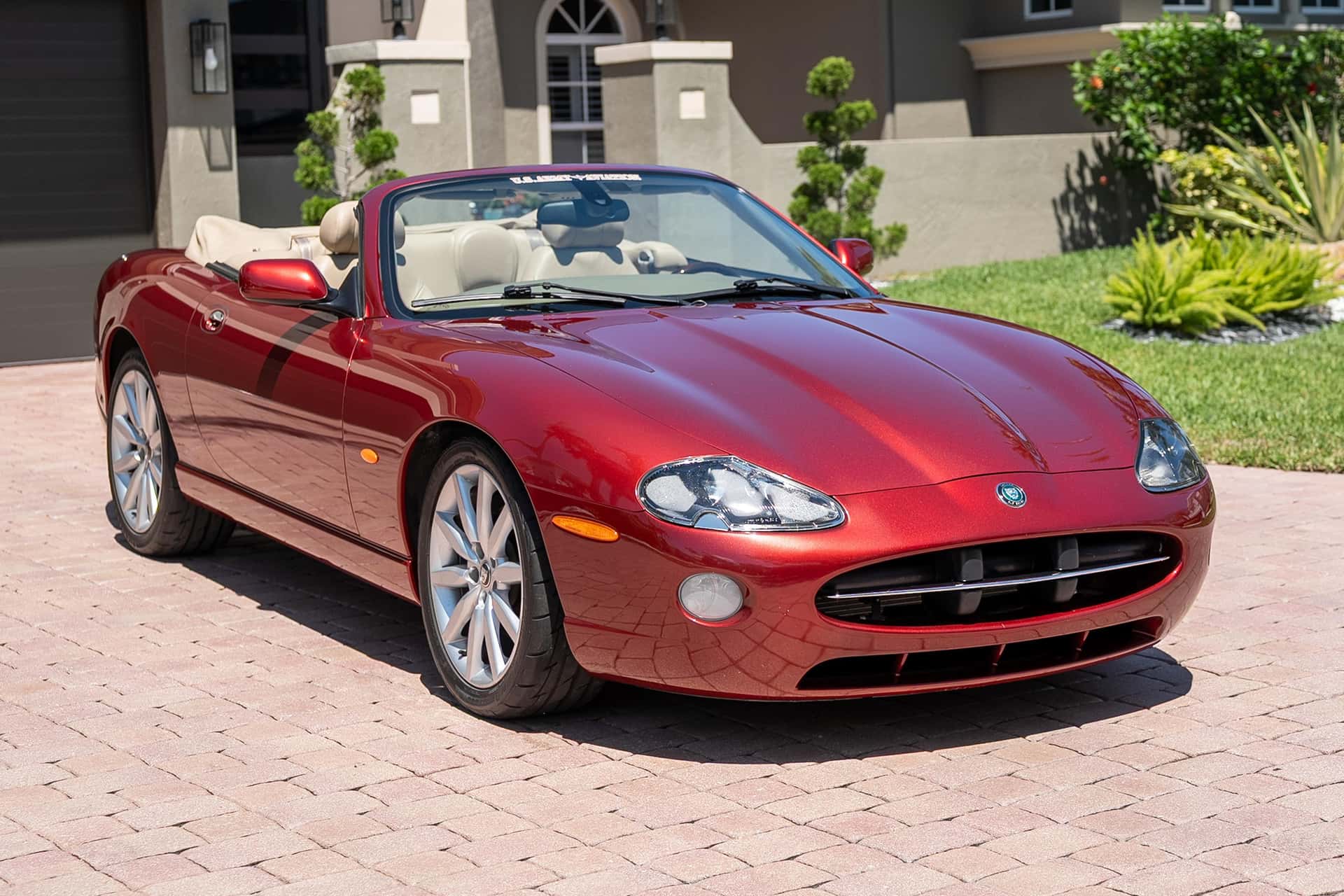 2005 Jaguar XK8 sold for $12,600