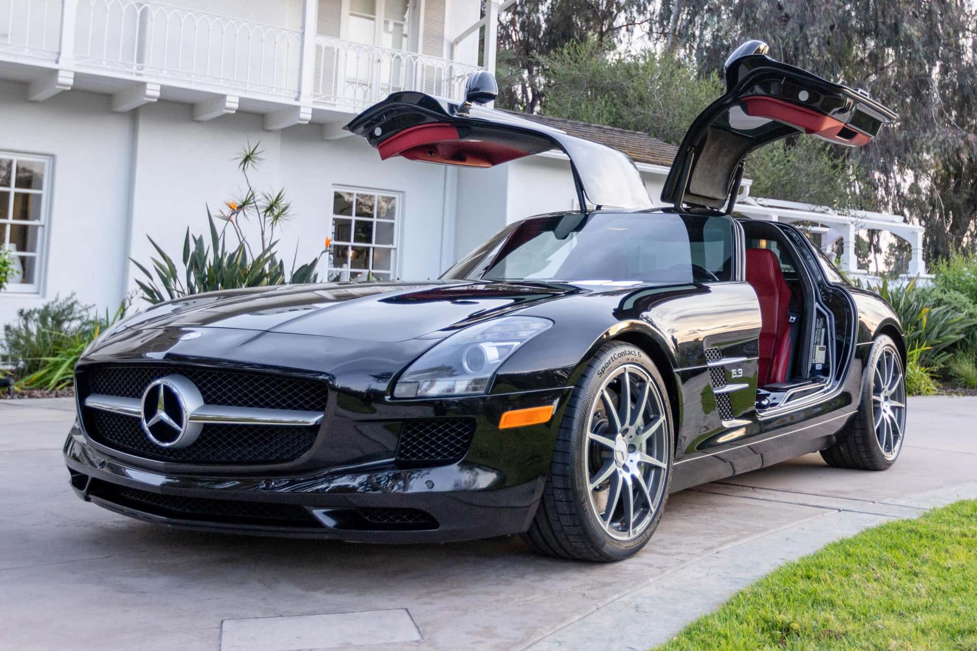 2011 Mercedes-Benz SLS AMG sold for $175,000