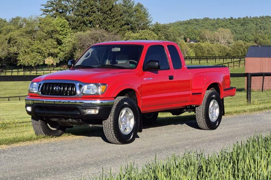 2003 Toyota Tacoma (N1X0 1995-2005) sold for $31,000