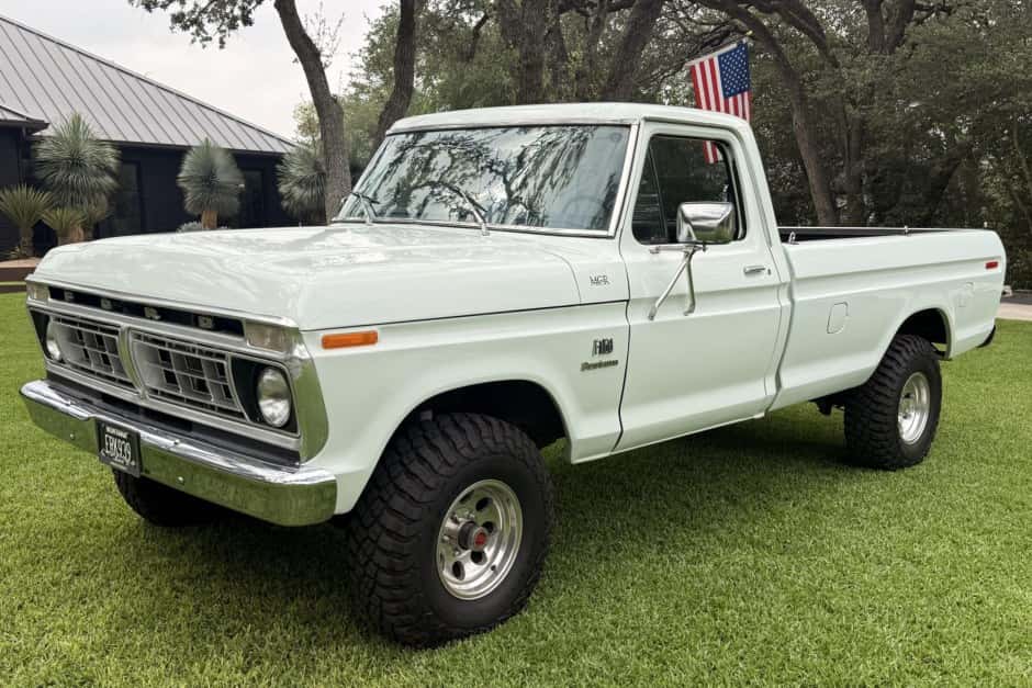 1976 Ford F-Series 1973-1979 sold for $35,750