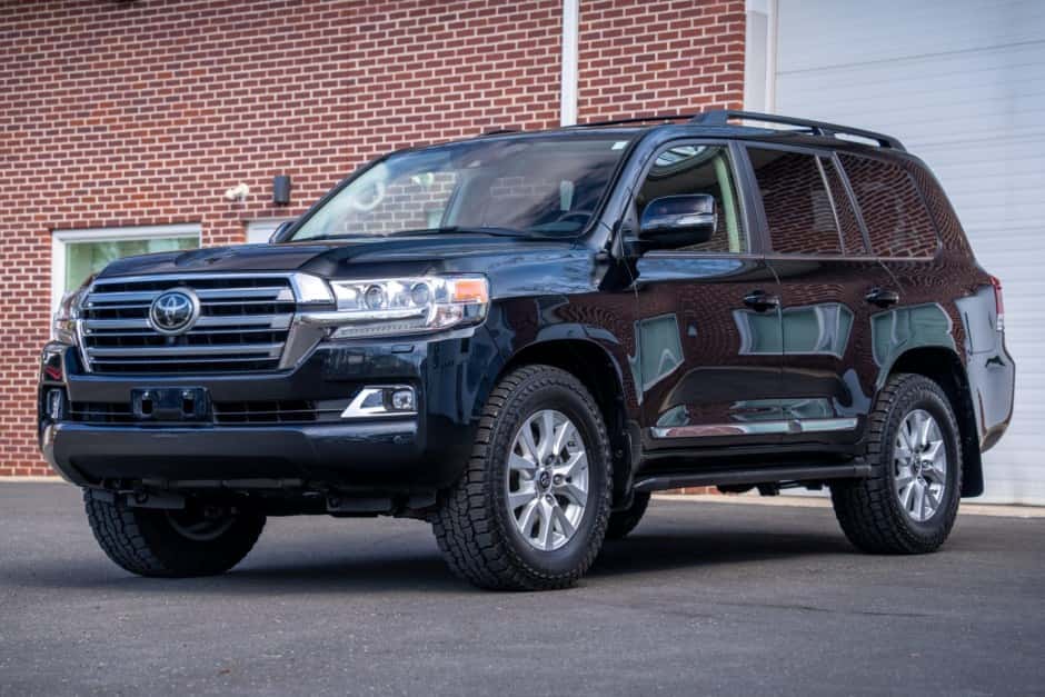 2016 Toyota Land Cruiser 200-Series sold for $75,000
