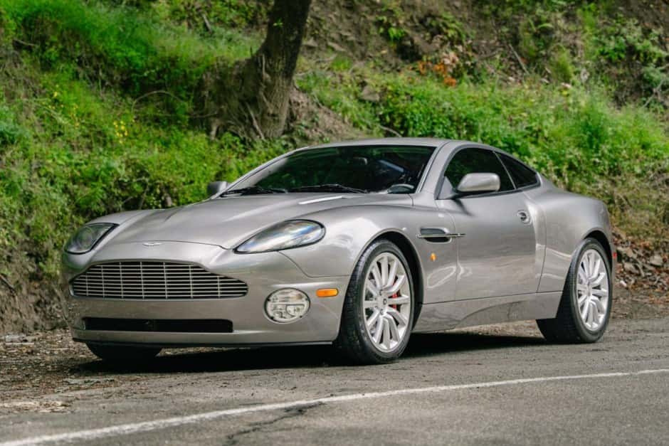 2003 Aston Martin Vanquish sold for $29,007