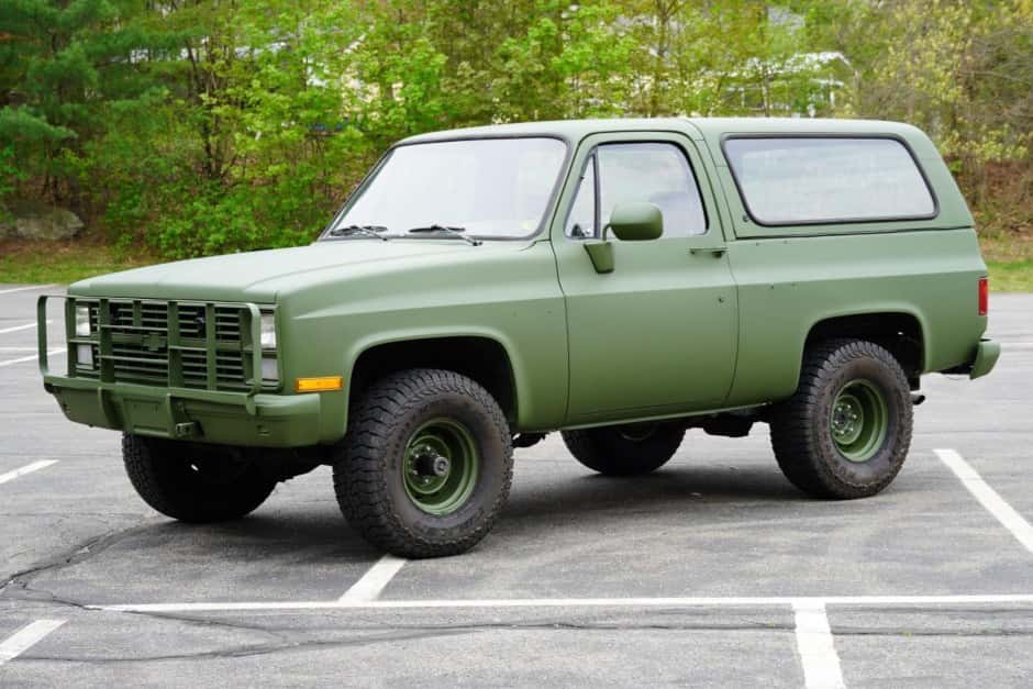 1986 Chevrolet K5 Blazer 1973-1991 sold for $11,200