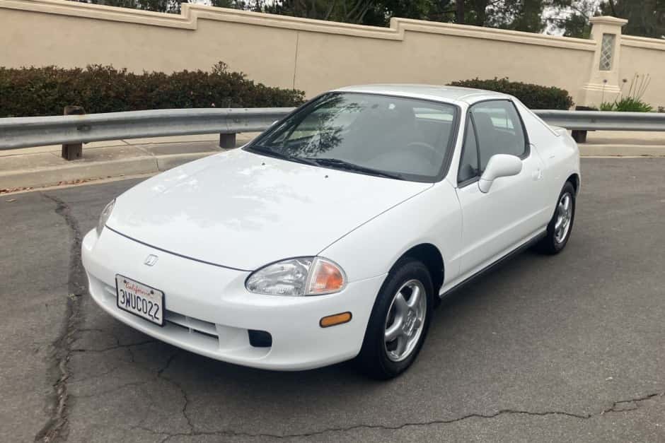 1997 Honda Civic Del Sol sold for $13,150