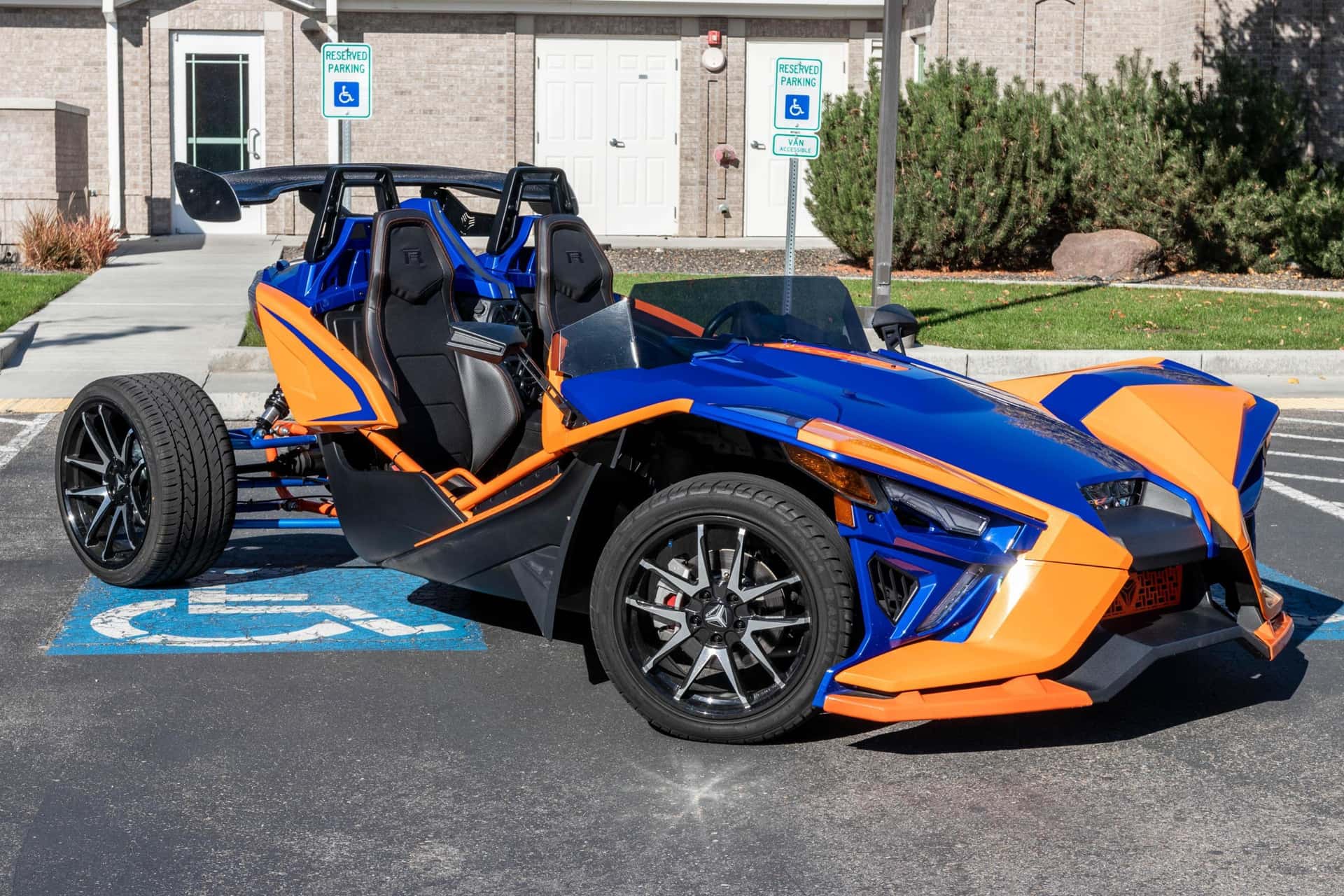 2021 Polaris Slingshot sold for $20,250