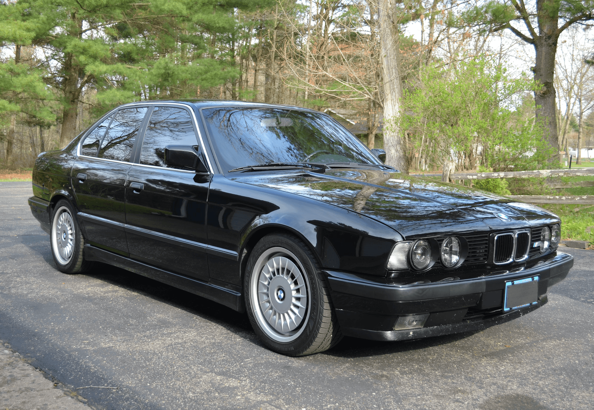 1991 BMW M5 sold for $22,785