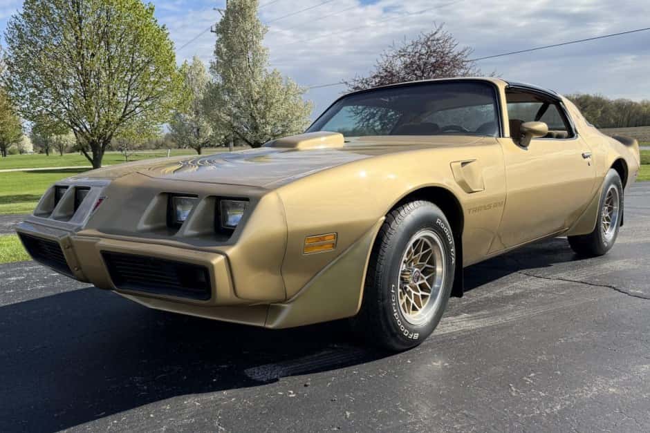 1979 Pontiac Firebird (2nd Generation – 1970-1981) sold for $32,500