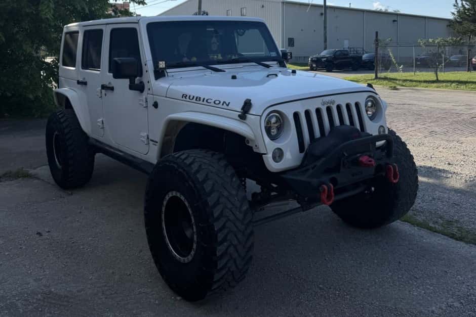 2016 Jeep Wrangler JK (2007-2018) sold for $22,000