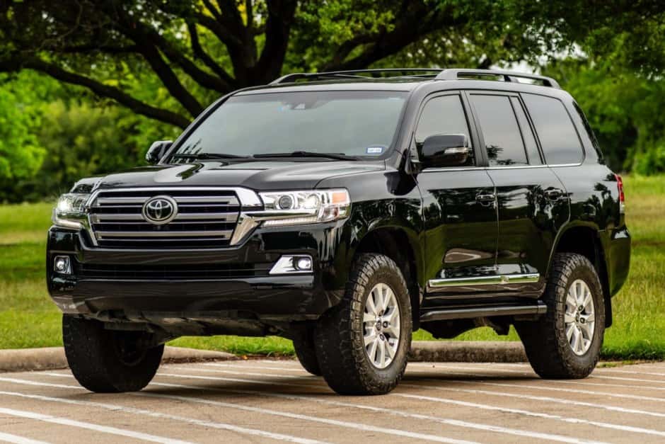 2021 Toyota Land Cruiser 200-Series sold for $85,000