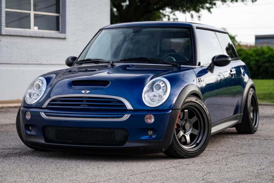 2004 Mini R53 Cooper S sold for $7,000