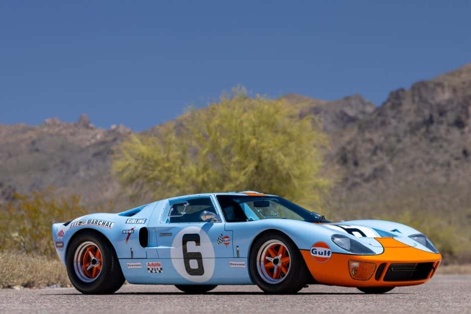 0 Ford GT40 Replica sold for $270,000
