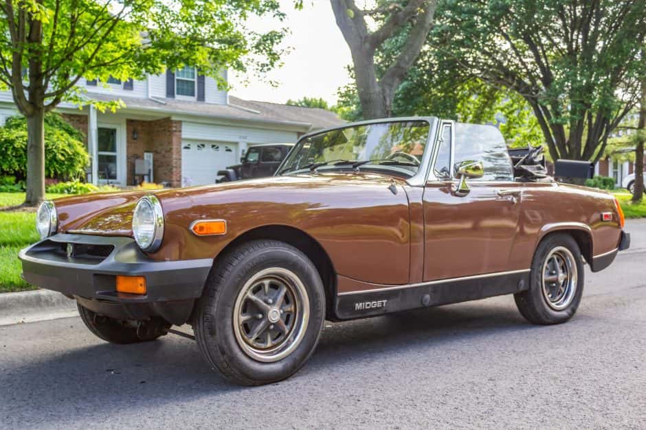 1979 MG Midget sold for $2,613