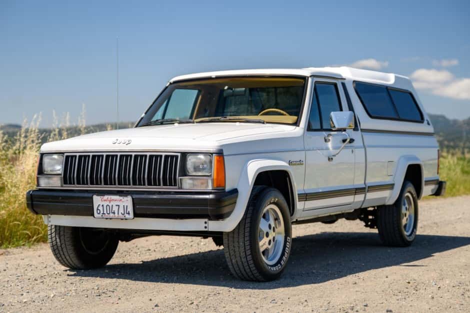 1988 Jeep Comanche sold for $13,000