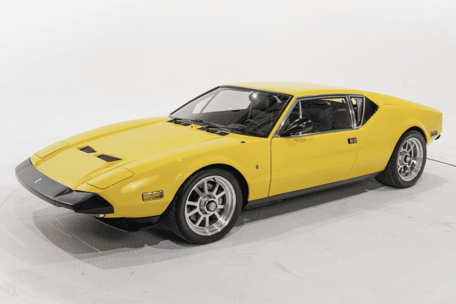 1973 DeTomaso Pantera sold for $138,000