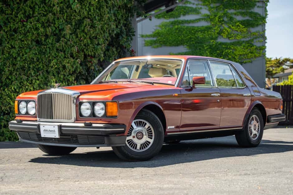 1989 Bentley SZ Saloon sold for $10,020