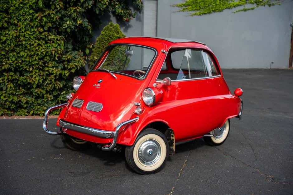 1959 BMW Isetta sold for $29,500