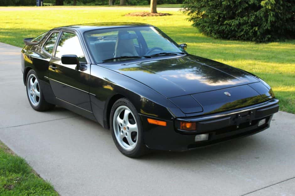 1987 Porsche 944 sold for $17,445