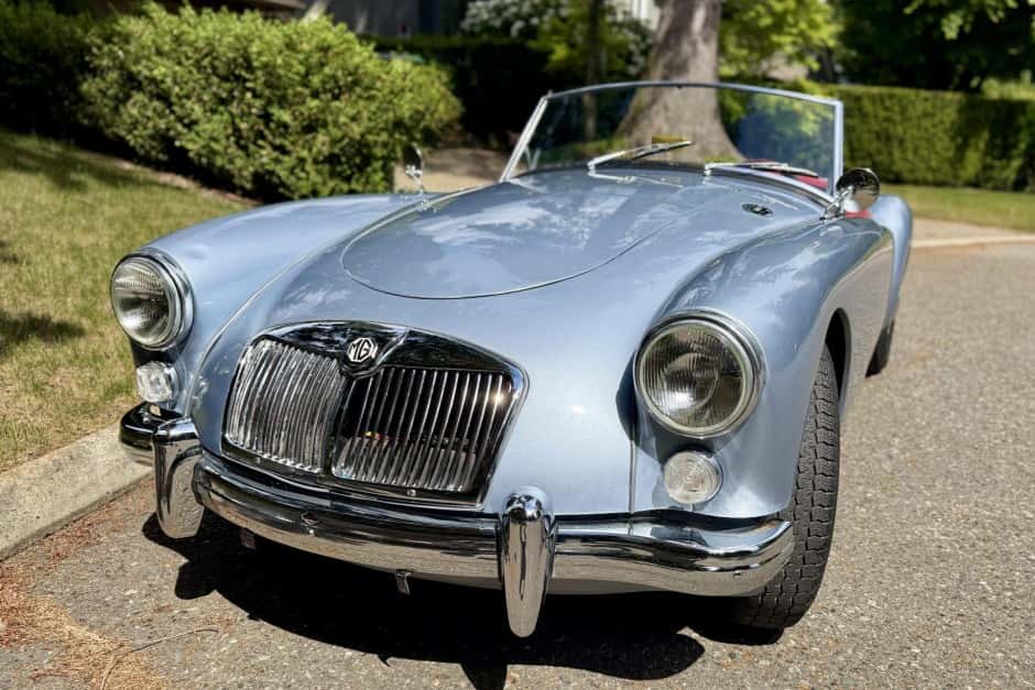 1961 MG MGA sold for $20,000