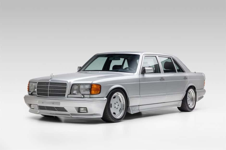 1991 Mercedes-Benz W126 S-Class sold for $165,000