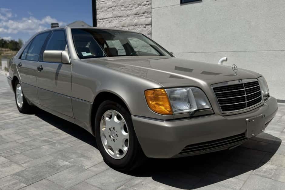 1992 Mercedes-Benz W140 S-Class sold for $7,000