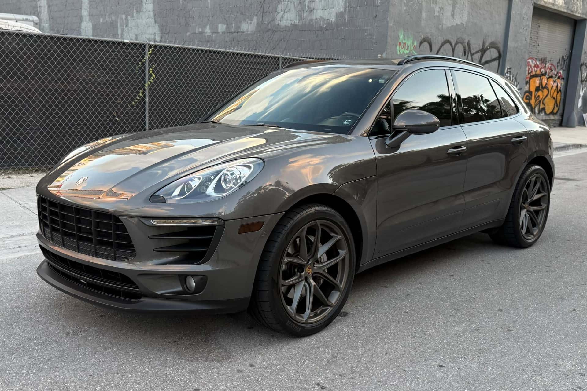 2015 Porsche Macan sold for $25,250