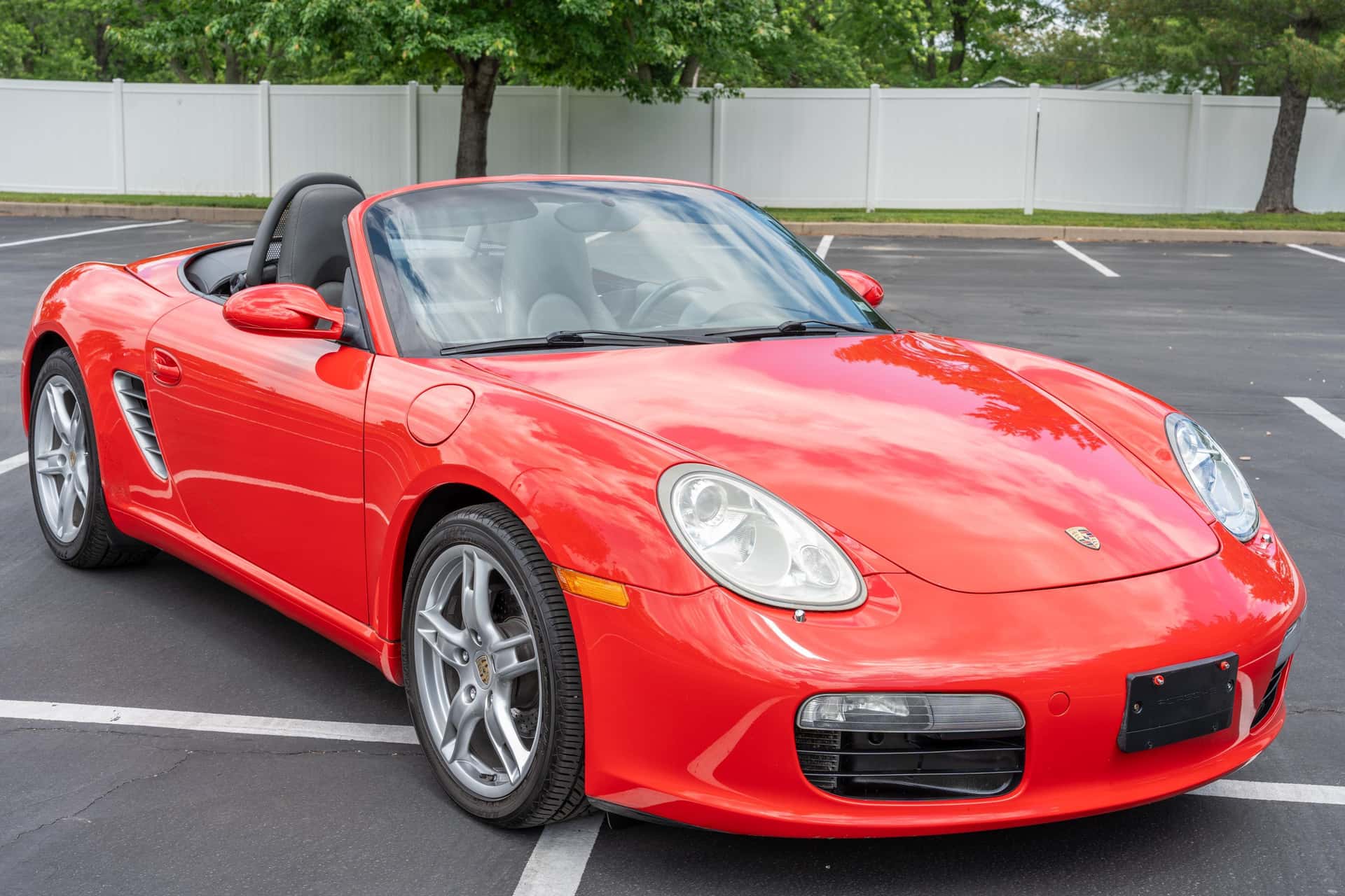 2006 Porsche 987 Boxster sold for $16,250