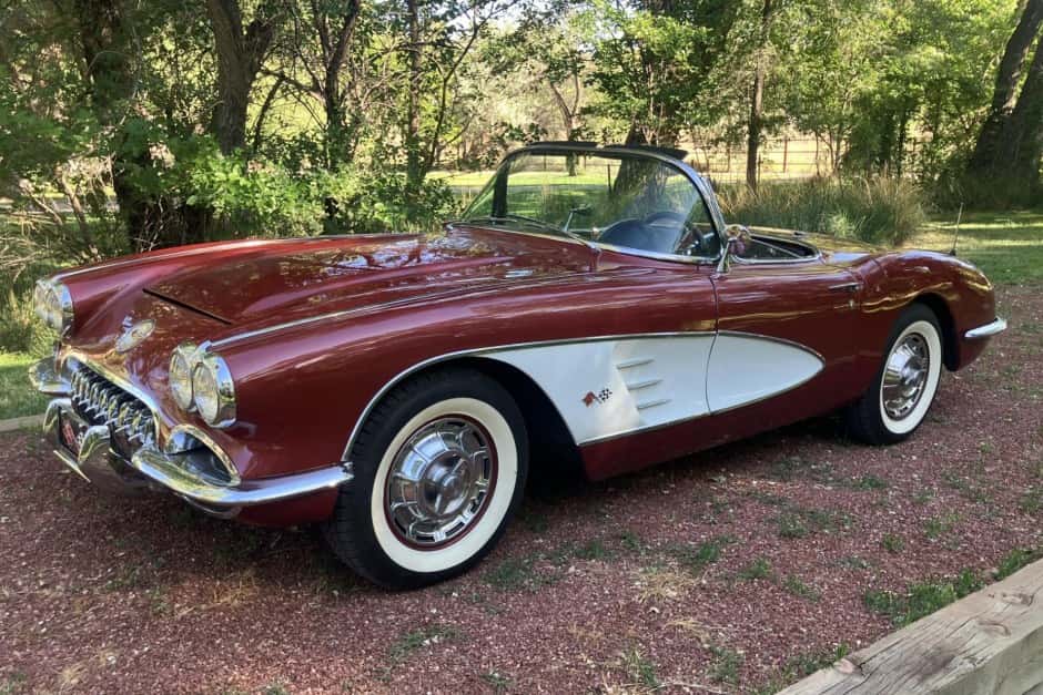 1960 Chevrolet Corvette C1 (1958-1960) sold for $62,777