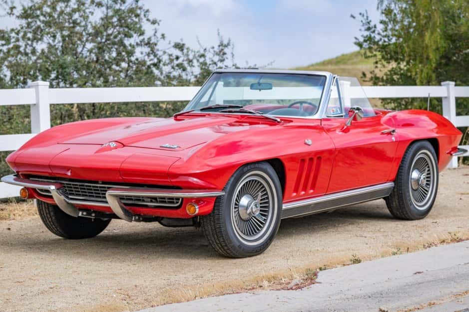 1966 Chevrolet Corvette C2 (1966) sold for $59,575