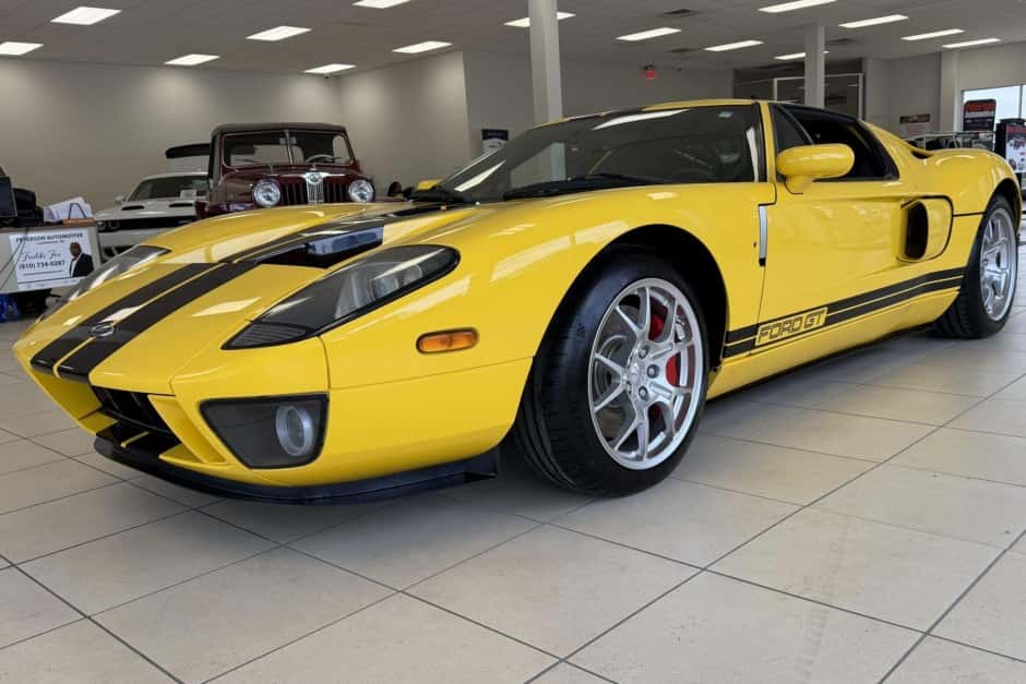 2005 Ford GT 1st Generation sold for $398,000