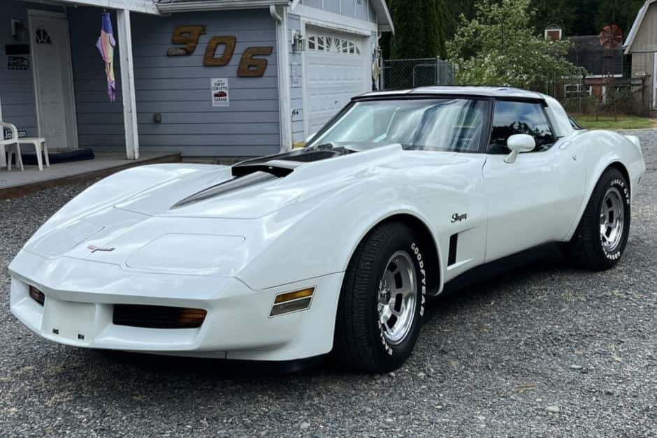 1981 Chevrolet Corvette C3 Coupe (1973-1982) sold for $13,750