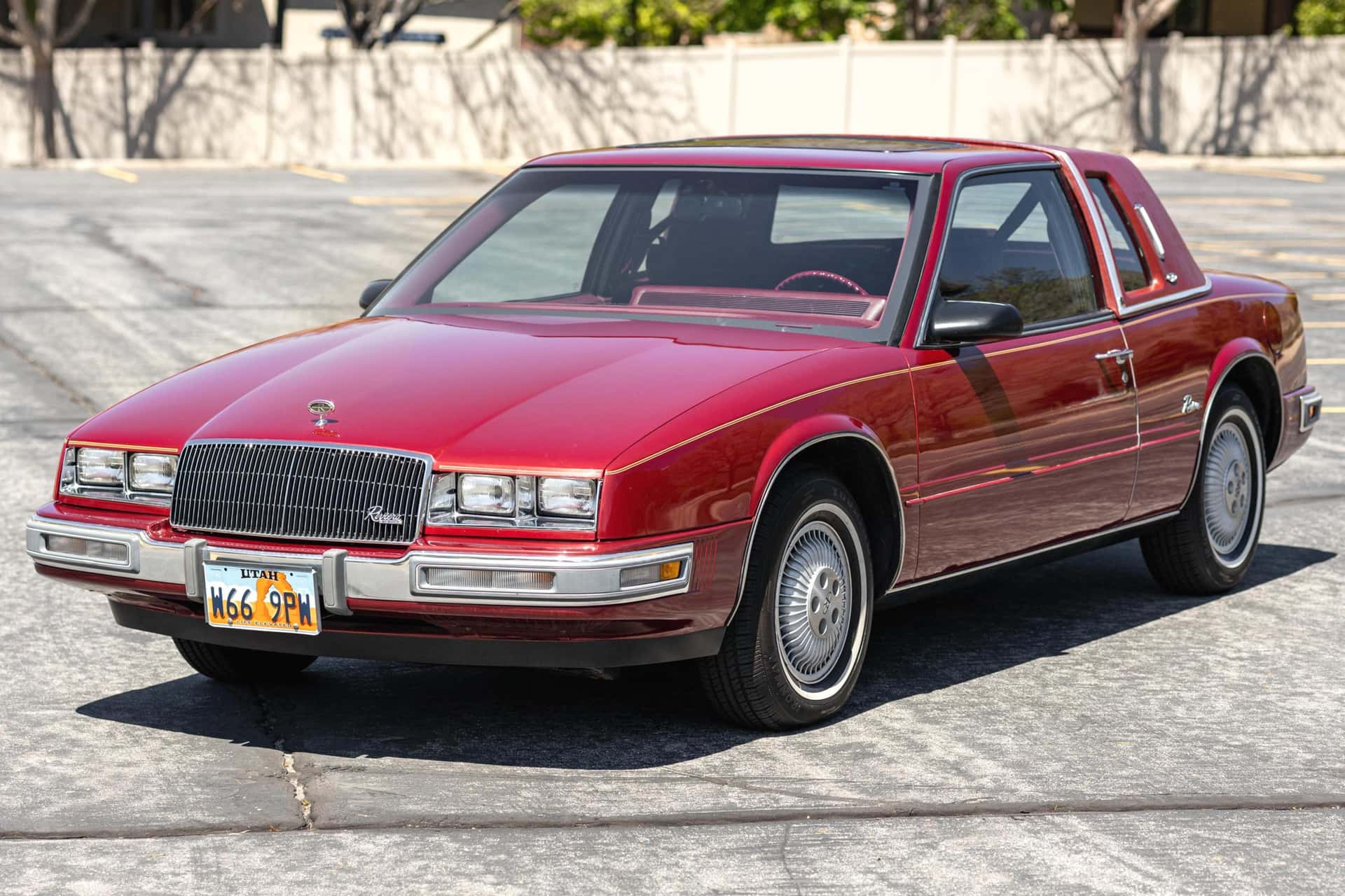 1987 Buick Riviera sold for $6,100