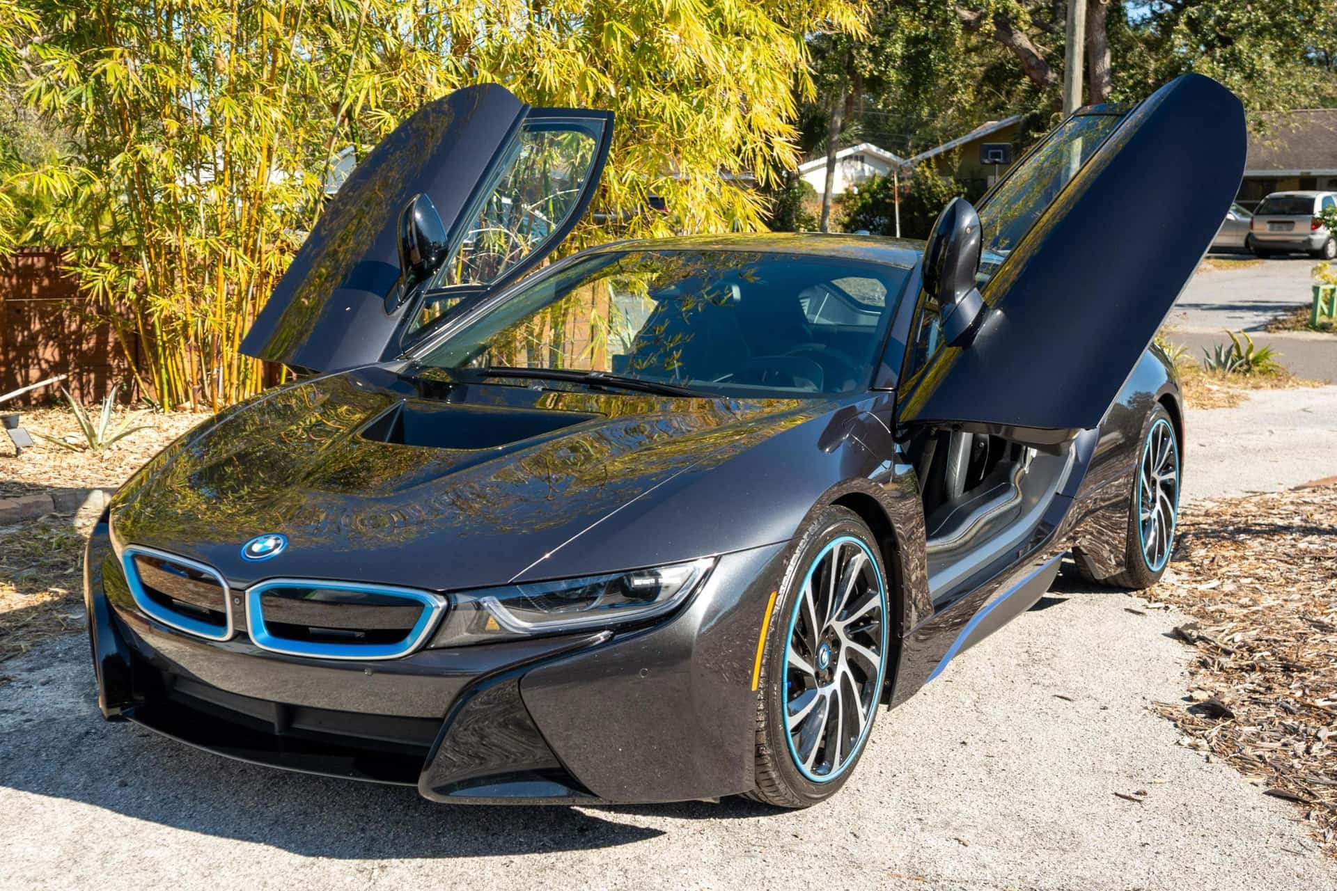 2016 BMW i8 sold for $39,000