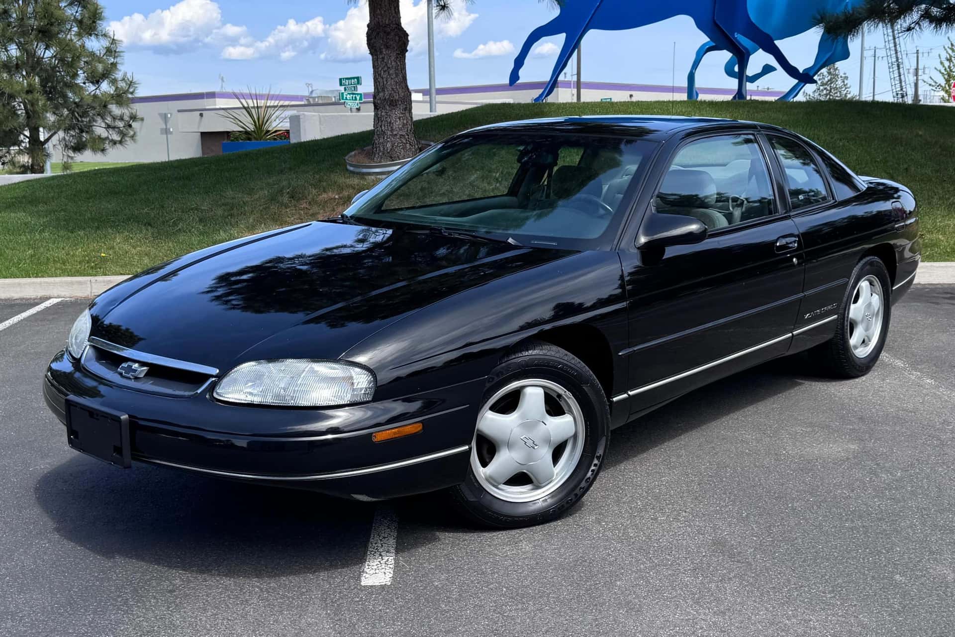 1999 Chevrolet Monte Carlo sold for $3,400