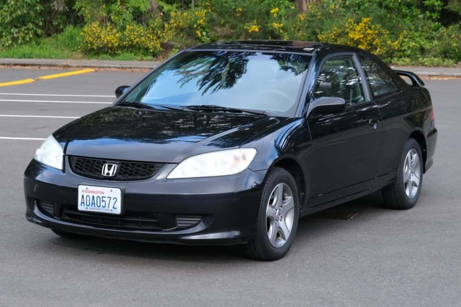2004 Honda Civic (2001-2005) sold for $7,700