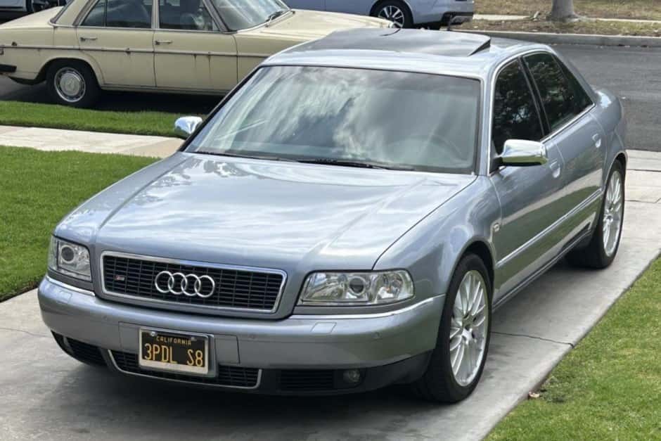 2003 Audi S8 sold for $15,750