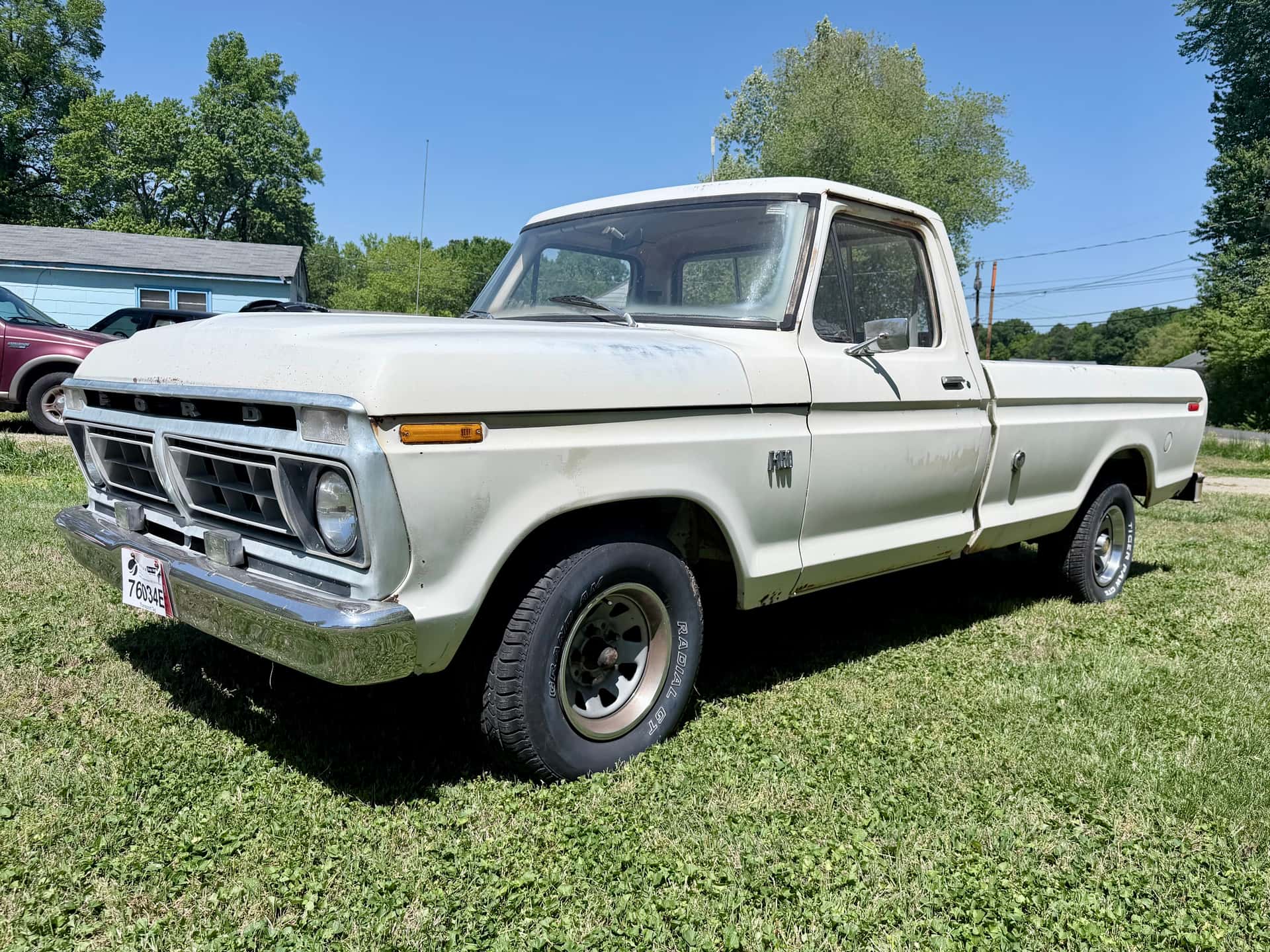 1976 Ford F-150 sold for $5,250