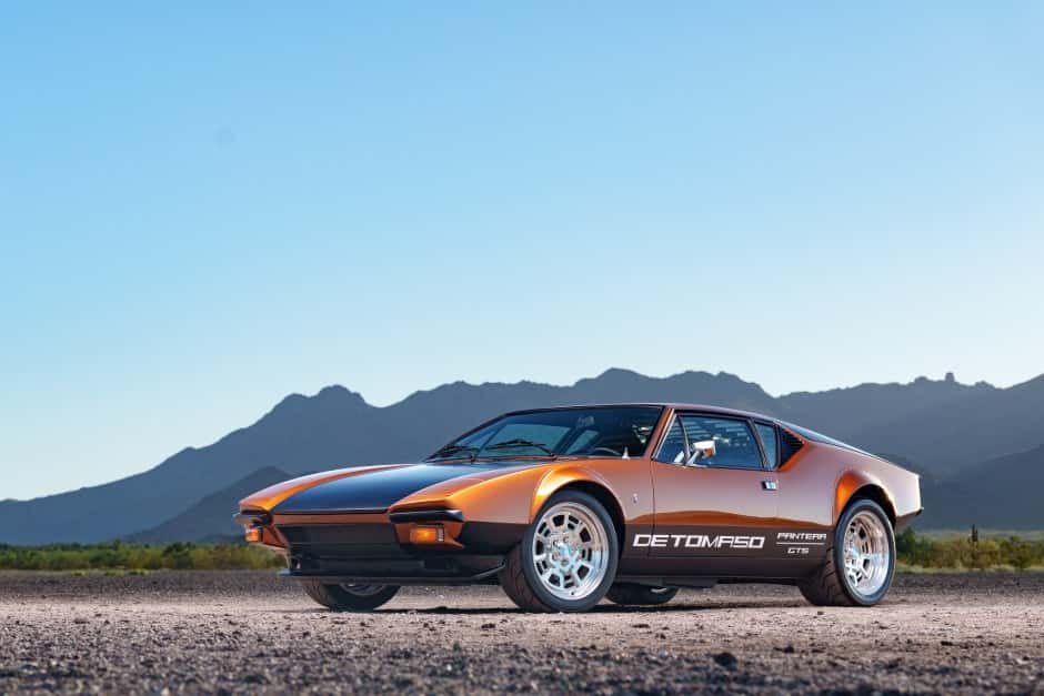 1974 DeTomaso Pantera sold for $156,000