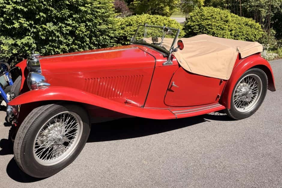 1949 MG TC sold for $14,551