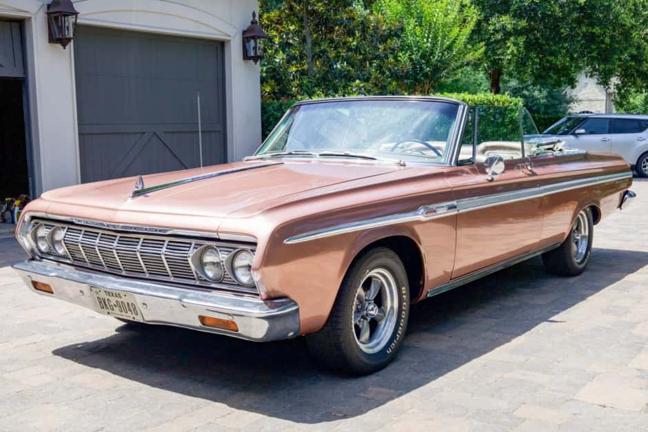 1964 Plymouth Fury sold for $33,250