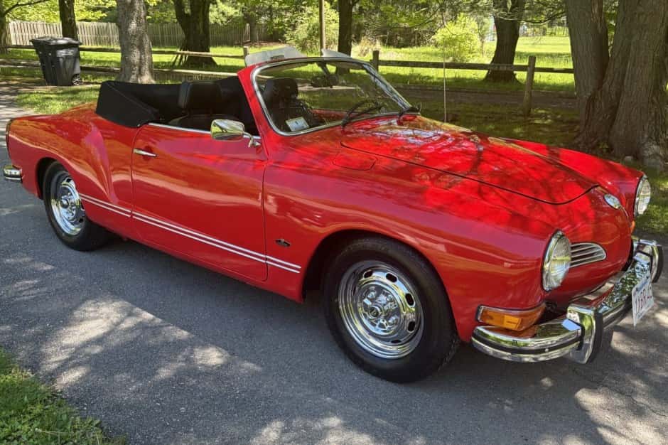 1973 Volkswagen Karmann Ghia sold for $20,500