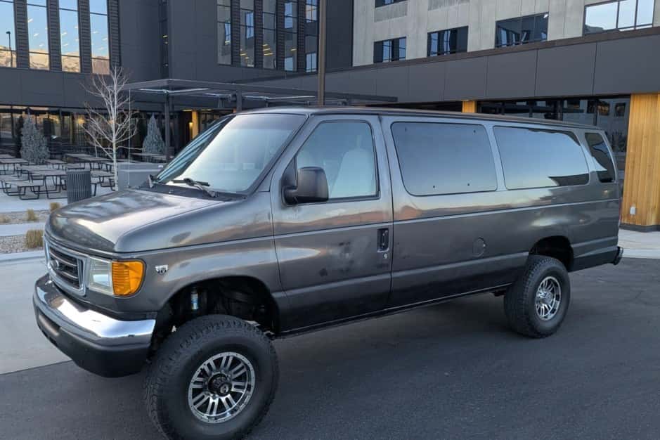 2004 Ford Econoline Van sold for $14,000